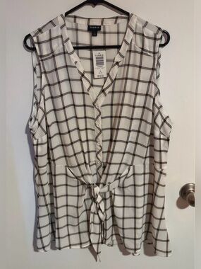 NWT Torrid Sleeveless Chiffon Tunic Top in Black & White Plaid Pattern